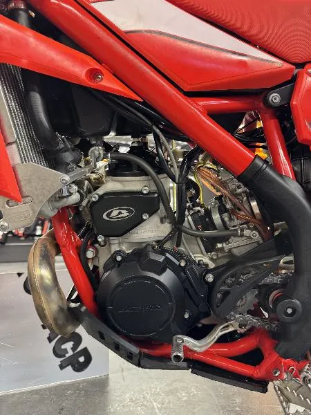 XTRAINER 300