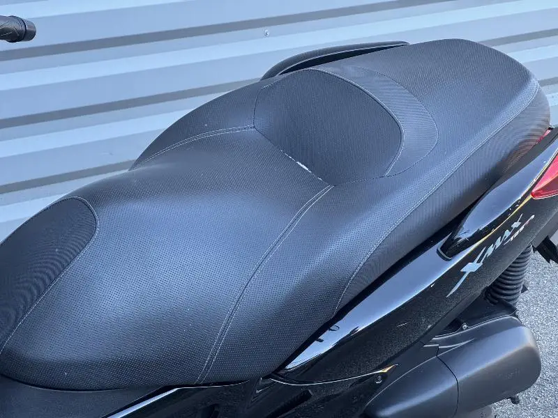 XMAX 125
