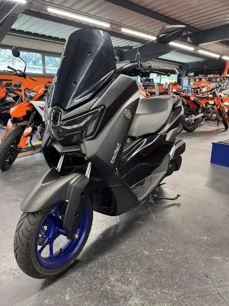 NMAX 125