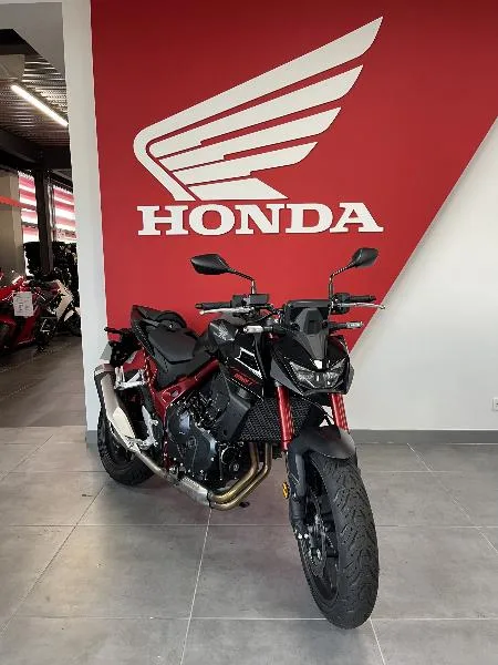CB 750 HORNET