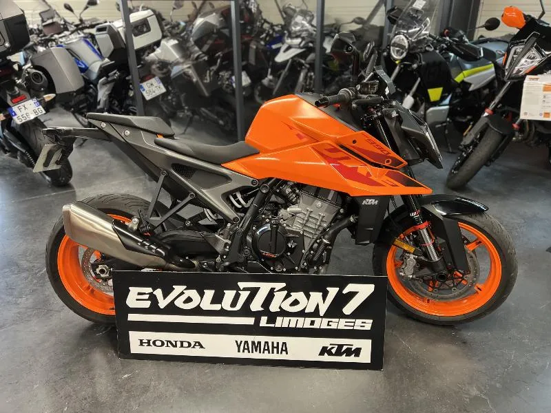 990 DUKE