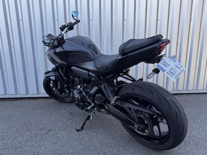 MT07