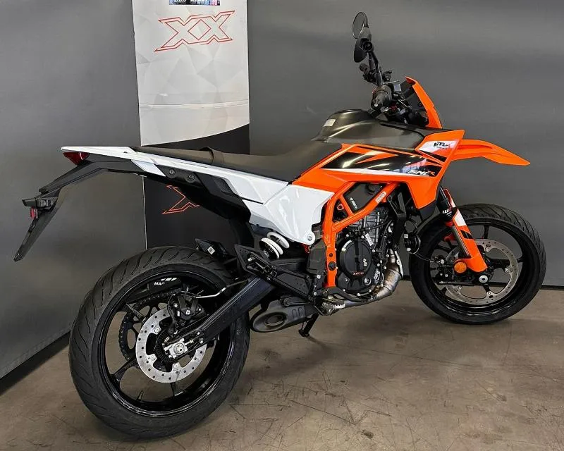 125 SMCR