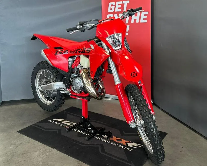 MC 125