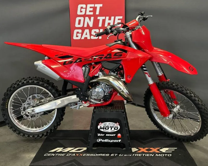 MC 125