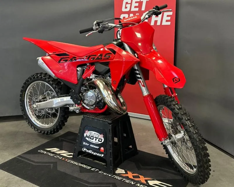 MC 125