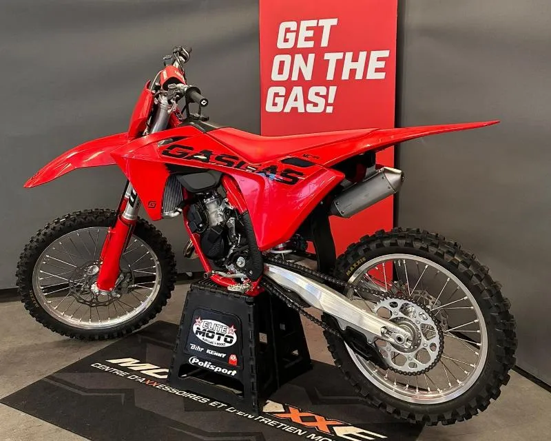 MC 125