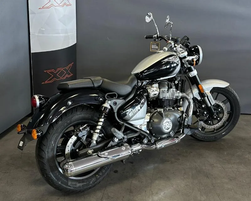 SUPER METEOR 650