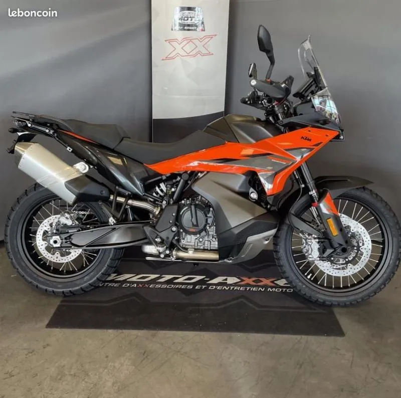 790 ADVENTURE