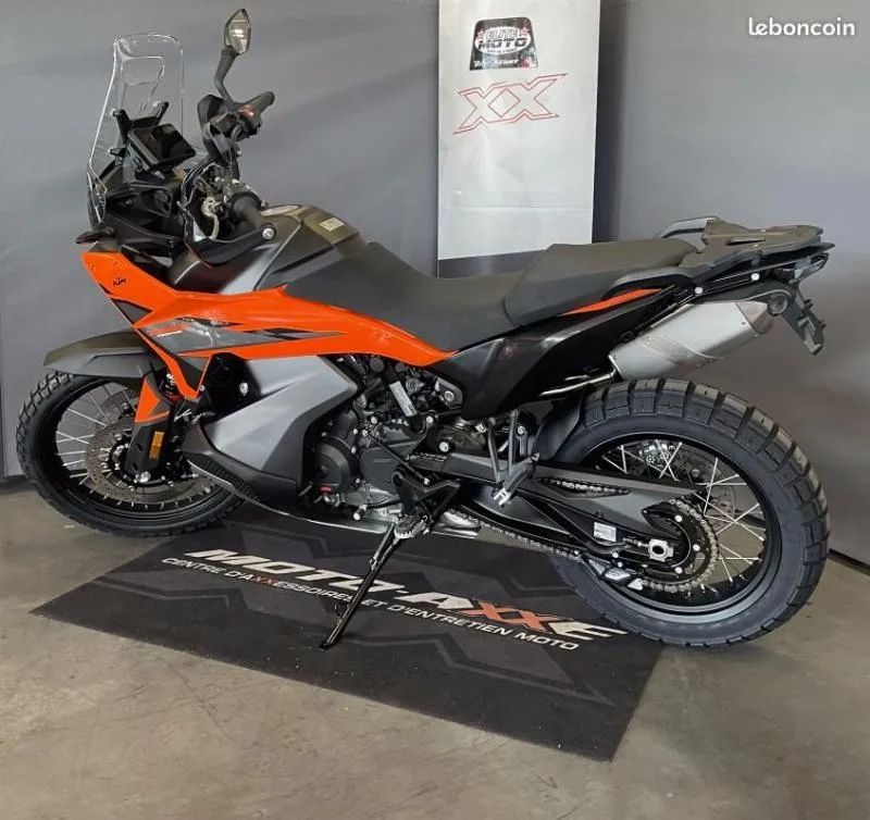 790 ADVENTURE