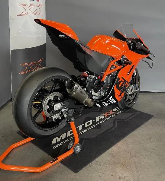 RC 8C