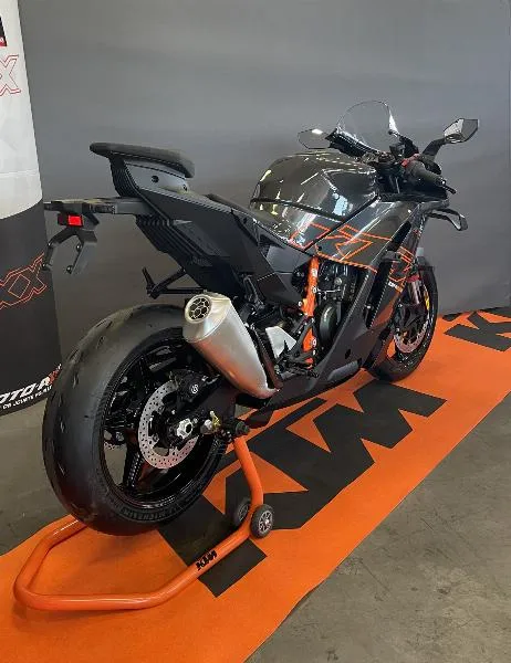 990 RC R