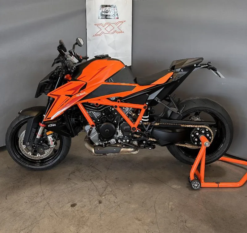 1390 SUPER DUKE R