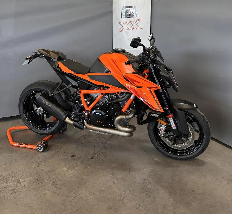 1390 SUPER DUKE R