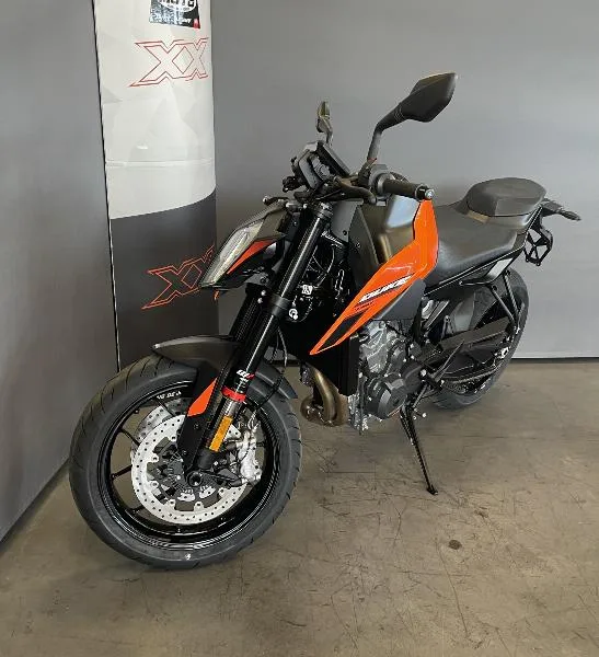 790 DUKE L