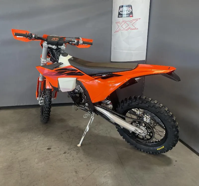 125 XCW
