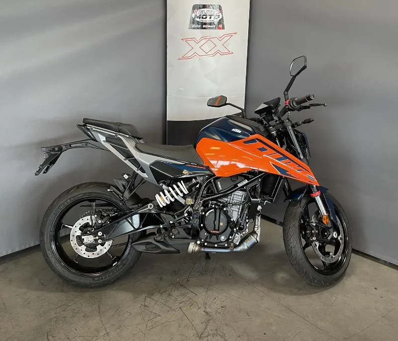 125 DUKE