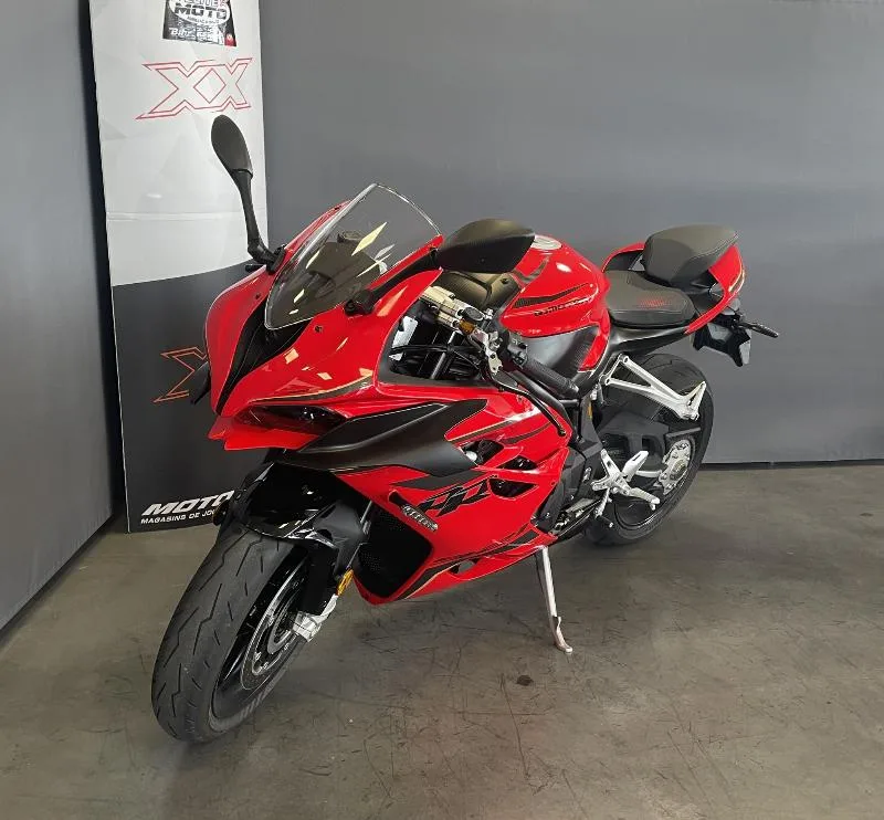 SRK 921 RR