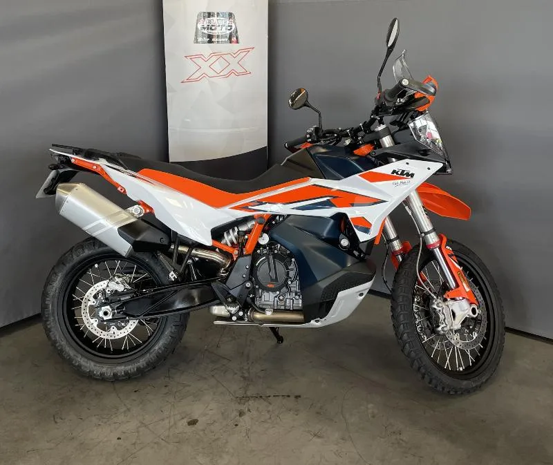 890 ADVENTURE R