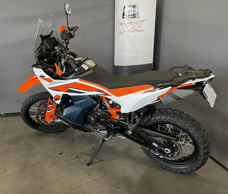 890 ADVENTURE R