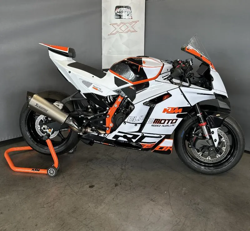 RC990 R