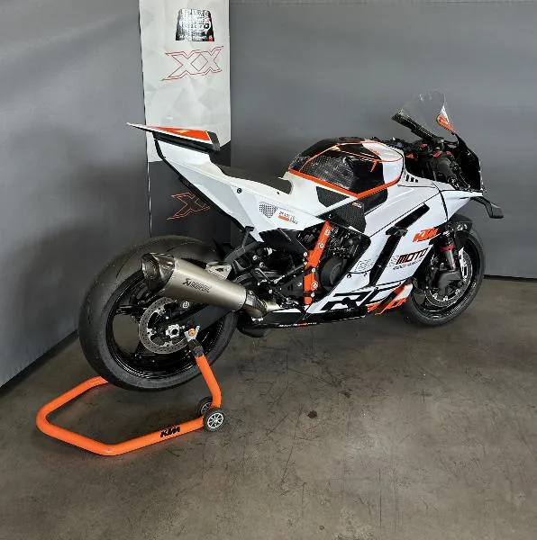 RC990 R