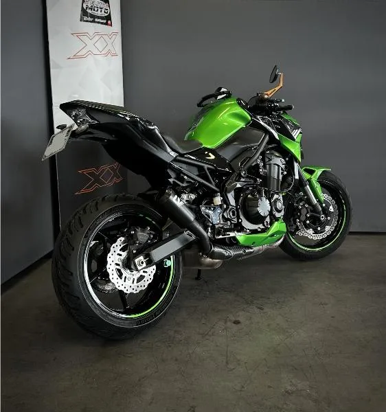 Z900