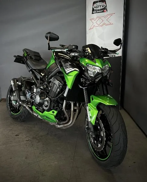 Z900