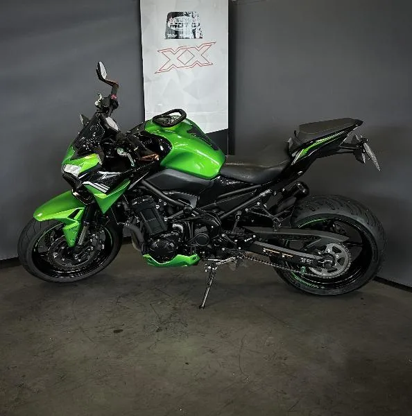 Z900