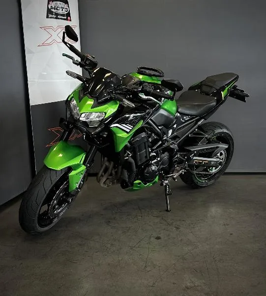 Z900