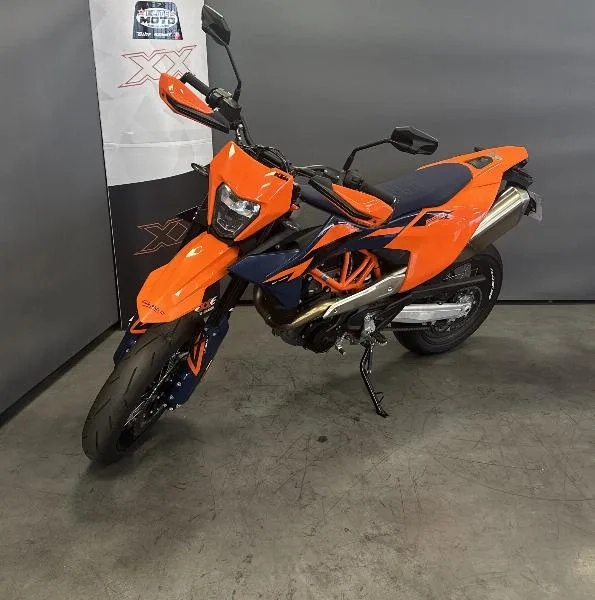 690 SMC R