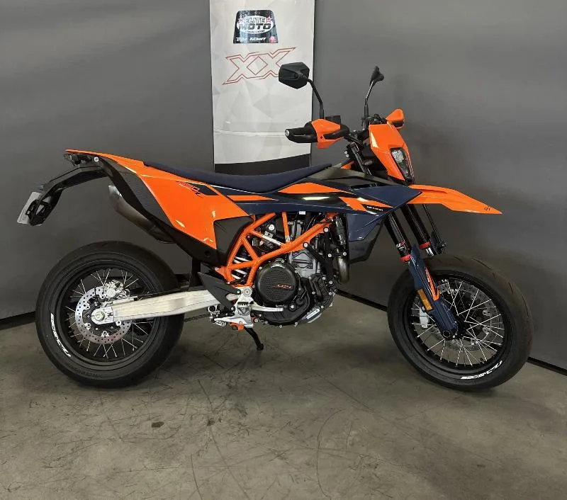 690 SMC R
