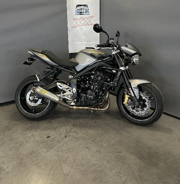 DAYTONA  675 R