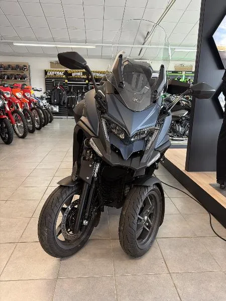 CV3 550