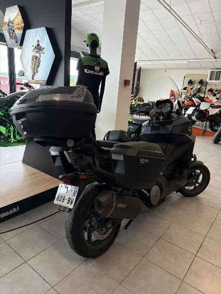 CV3 550