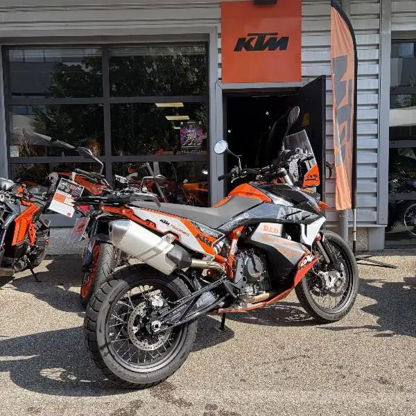 890 ADVENTURE R