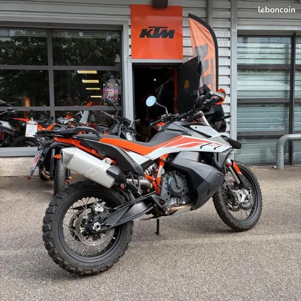 790 ADVENTURE R
