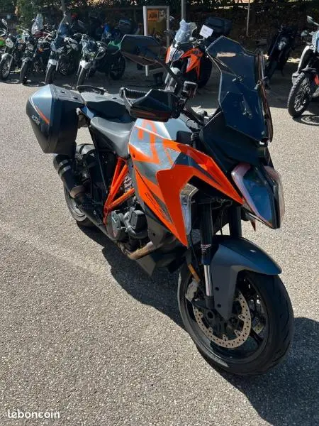 1290 SUPER DUKE GT 2022
