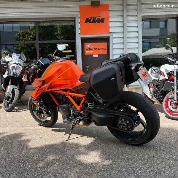 1390 SUPER DUKE R