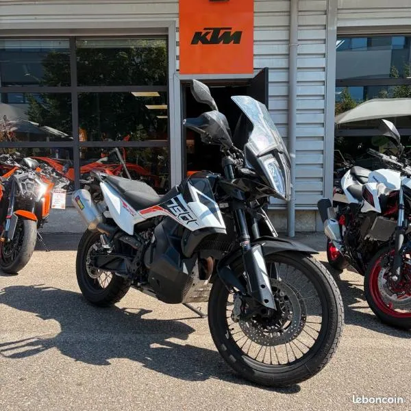 790 ADVENTURE