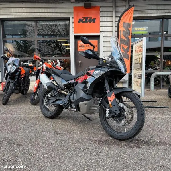 790 ADVENTURE