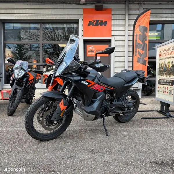 790 ADVENTURE