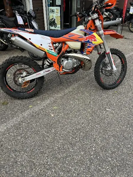 300 EXC TPi