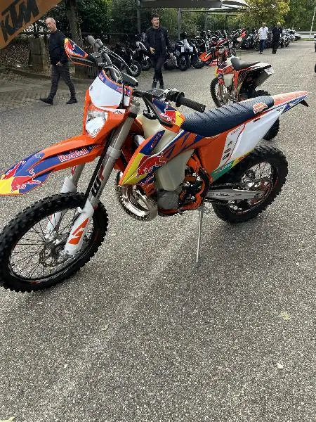 300 EXC TPi