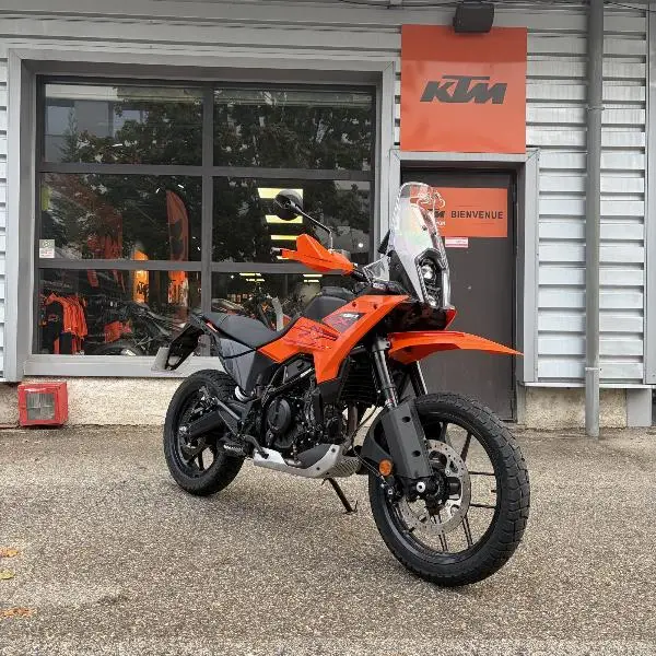 390 ADVENTURE X