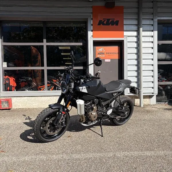 SVARTPILEN 801