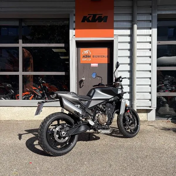 SVARTPILEN 801
