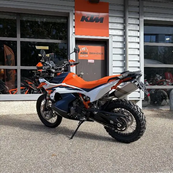 890 ADVENTURE R