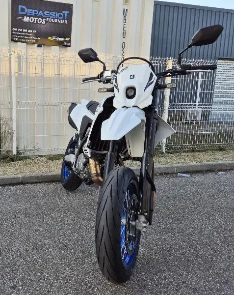 DRZ 4S