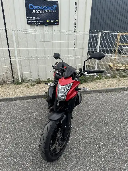 ER6